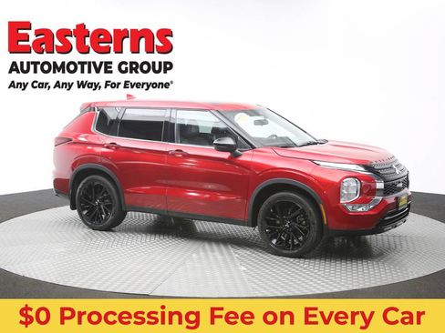 Used 2022 Mitsubishi Outlander SE FWD image 48