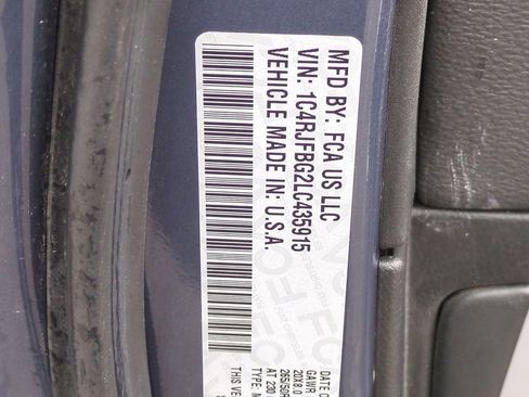 Used 2020 Jeep Grand Cherokee Limited X image 43