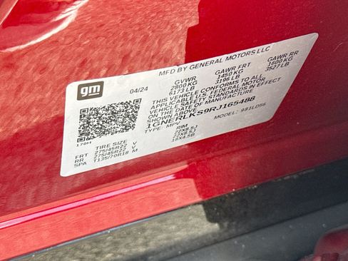 Used 2024 Chevrolet Traverse RS w/ LPO, Floor Liner Package FWD image 46