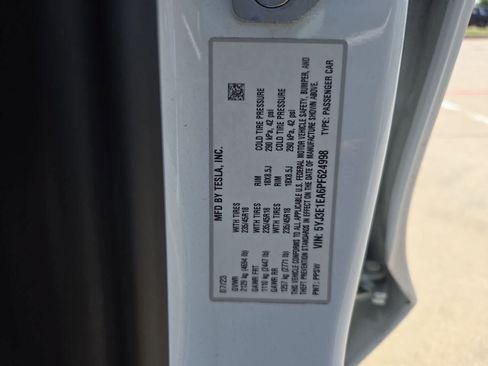 Used 2023 Tesla Model 3 Standard Range RWD image 32