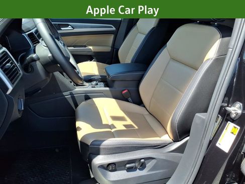Used 2023 Volkswagen Atlas Cross Sport SE w/ Black Wheel Package AWD/4WD image 15