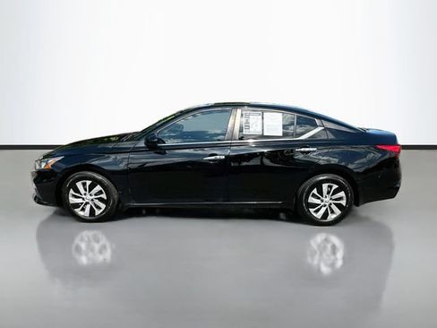 Used 2019 Nissan Altima 2.5 S AWD/4WD image 9