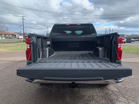 Used 2025 Chevrolet Silverado 1500 LT image 29