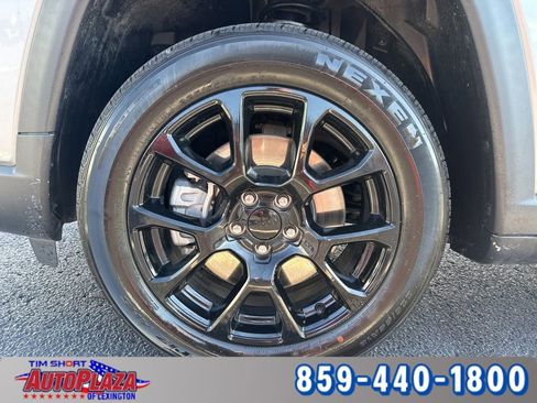 Used 2023 Jeep Compass Altitude image 53