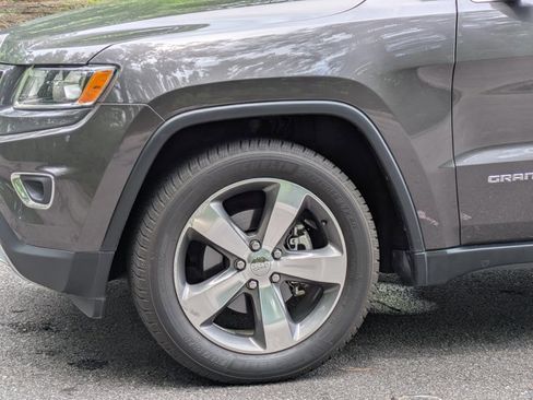 Used 2015 Jeep Grand Cherokee Limited RWD image 14
