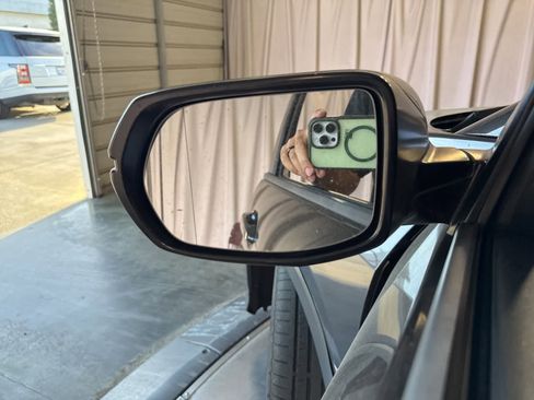 Used 2016 Honda HR-V EX-L image 16