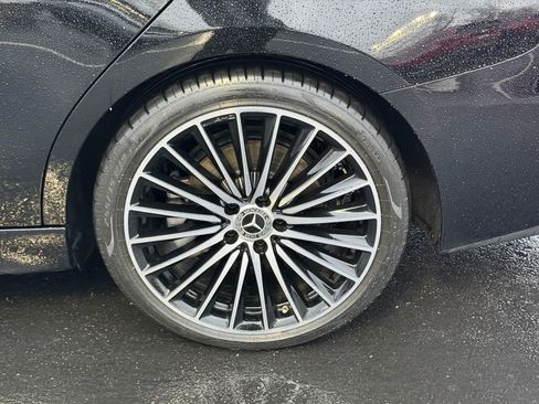 Used 2024 Mercedes-Benz C 300 Sedan image 33