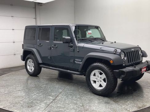 Used 2017 Jeep Wrangler Unlimited Sport w/ Quick Order Package 24S image 28