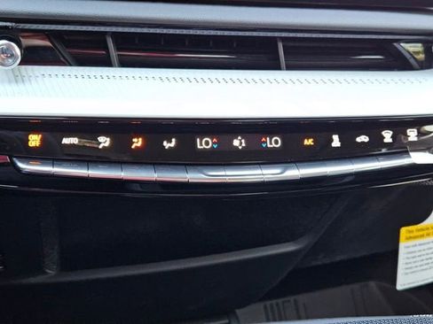 New 2026 Cadillac Optiq Sport 1 image 22