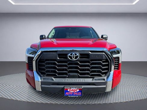 Used 2022 Toyota Tundra SR5 w/ TRD Off-Road Package AWD/4WD image 10