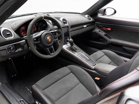 Used 2025 Porsche 718 Boxster Spyder RS RWD image 16