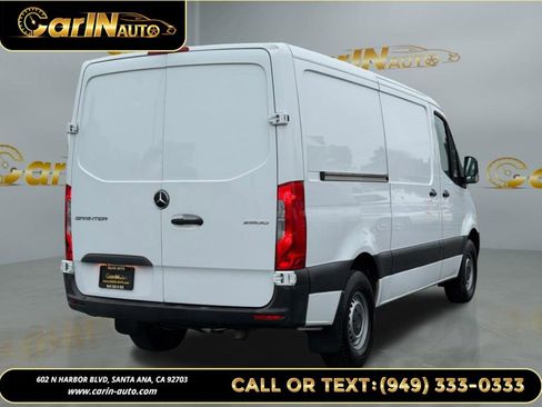 Used 2021 Mercedes-Benz Sprinter 2500 image 5