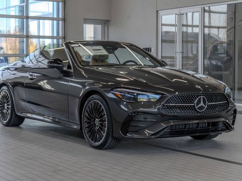 Used 2026 Mercedes-Benz CLE 300 4MATIC Cabriolet image 22