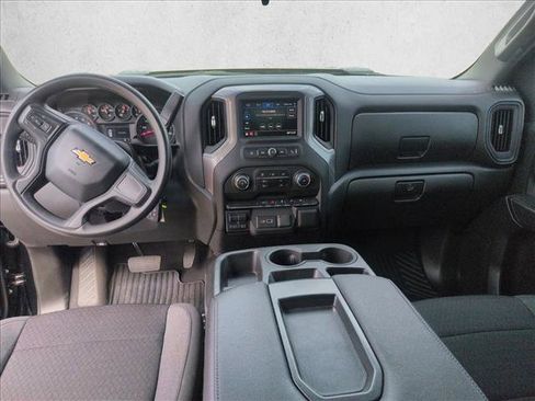 Used 2022 Chevrolet Silverado 2500 Custom w/ Custom Convenience Package image 12