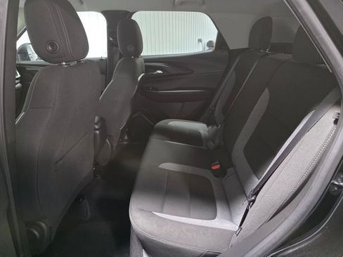 Used 2025 Chevrolet TrailBlazer LT AWD/4WD image 10