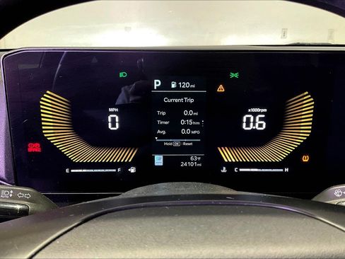 Used 2025 Kia K4 FWD image 14