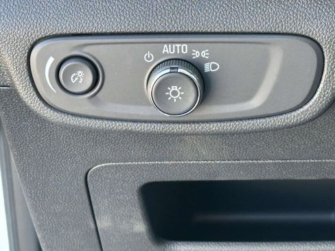 New 2026 Chevrolet TrailBlazer LT w/ Convenience Package image 18