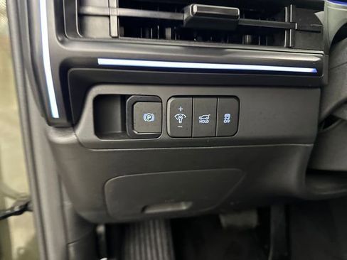 Used 2025 Hyundai Santa Fe Calligraphy FWD image 19
