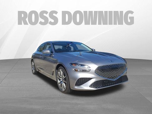 Used 2025 Genesis G70 2.5T image 3