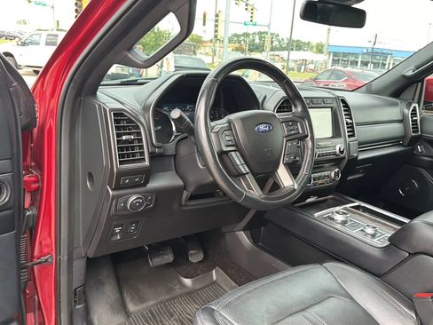 Used 2018 Ford Expedition Limited w/ Equipment Group 301A AWD/4WD image 59