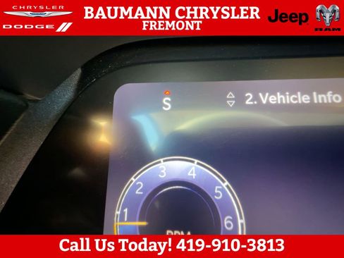 Used 2023 Jeep Grand Cherokee L Laredo w/ Luxury Tech Group I AWD/4WD image 21
