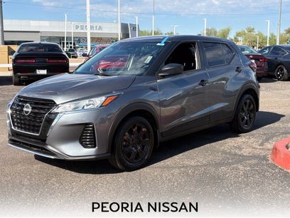 Certified 2025 Nissan Kicks Play S