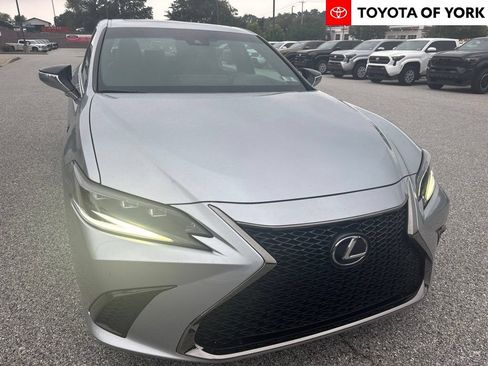 Used 2022 Lexus ES 350 F Sport FWD image 1