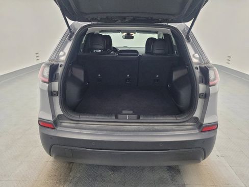 Used 2021 Jeep Cherokee Latitude Plus image 29