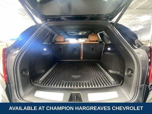 Certified 2024 Cadillac XT5 Premium Luxury w/ LPO, Floor Liner Package AWD/4WD image 34