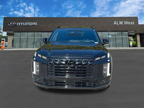 Used 2025 Hyundai Palisade Calligraphy image 2