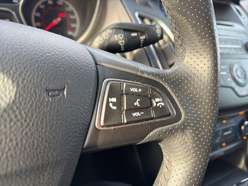 Used 2017 Ford Focus ST image 26