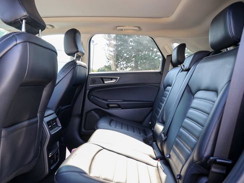 Used 2022 Ford Edge SEL w/ Convenience Package AWD/4WD image 29