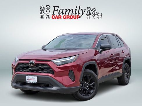 Used 2024 Toyota RAV4 LE FWD image 1