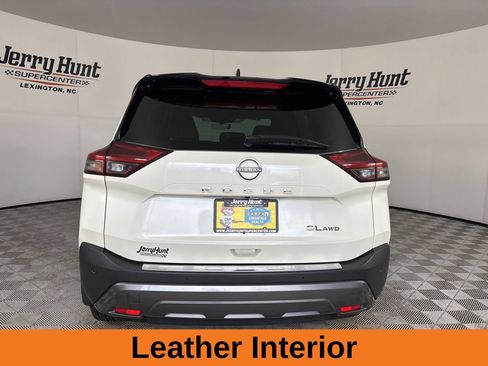 Used 2023 Nissan Rogue SL AWD/4WD image 7
