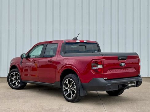 Used 2025 Ford Maverick Lariat w/ 4K Tow Package AWD/4WD image 4