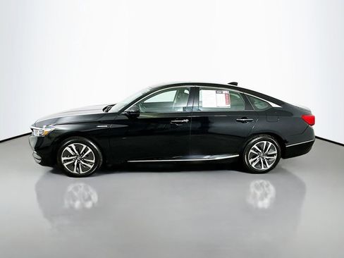 Used 2020 Honda Accord Touring image 5