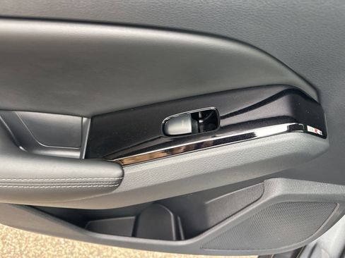 Used 2025 Nissan Altima 2.5 SL image 31