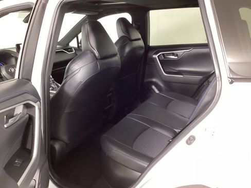 Used 2023 Toyota RAV4 XSE AWD/4WD image 32