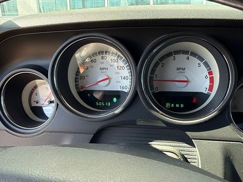 Used 2009 Dodge Challenger R/T RWD image 1