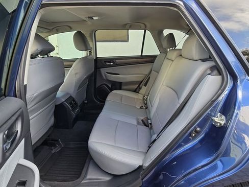 Used 2019 Subaru Outback 2.5i Limited image 15