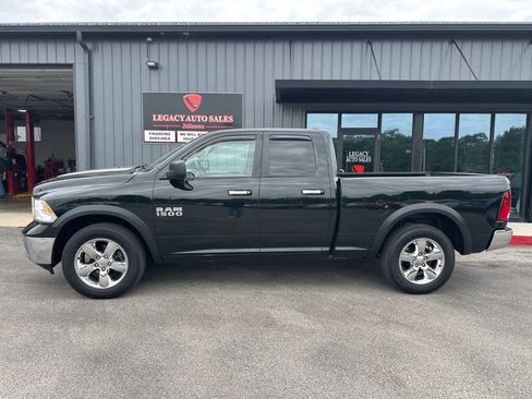 Used 2015 RAM 1500 Big Horn AWD/4WD image 2
