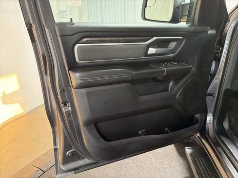 Used 2021 RAM 1500 Big Horn image 4