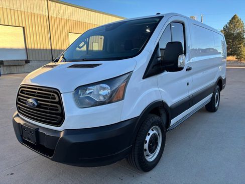 Used 2019 Ford Transit 250 130 Low Roof image 7