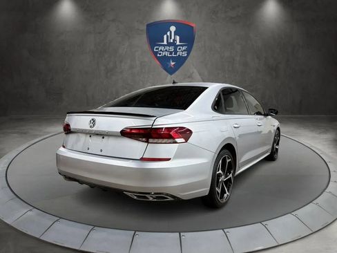 Used 2020 Volkswagen Passat 2.0T R-Line image 5
