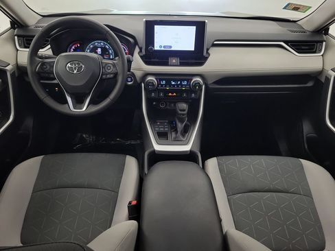 Used 2024 Toyota RAV4 XLE w/ Convenience Package AWD/4WD image 12