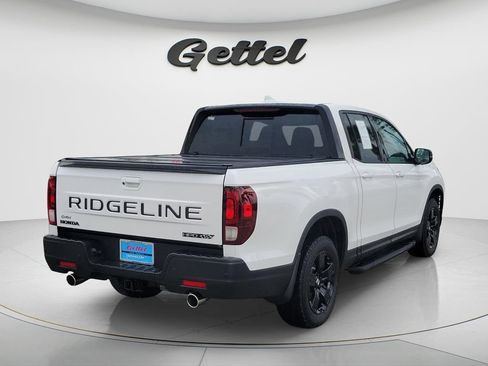 Used 2025 Honda Ridgeline Black Edition image 5