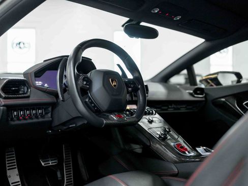 Used 2015 Lamborghini Huracan LP 610-4 image 56