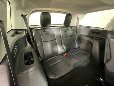 Used 2025 Lincoln Aviator 2WD w/ Equipment Group 101A image 24