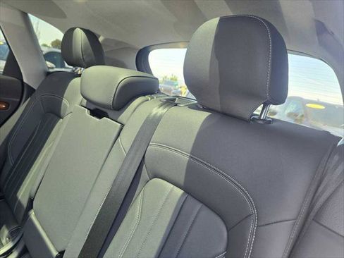 Used 2022 Audi Q5 2.0T Premium Plus w/ Premium Plus Package AWD/4WD image 19