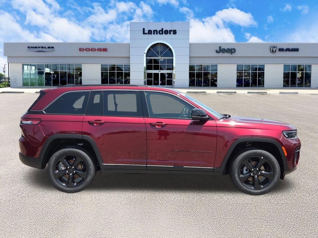 New 2026 Jeep Grand Cherokee Limited w/ Limited Altitude Package RWD image 2